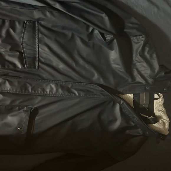 Raincoat - Picture 4 of 4